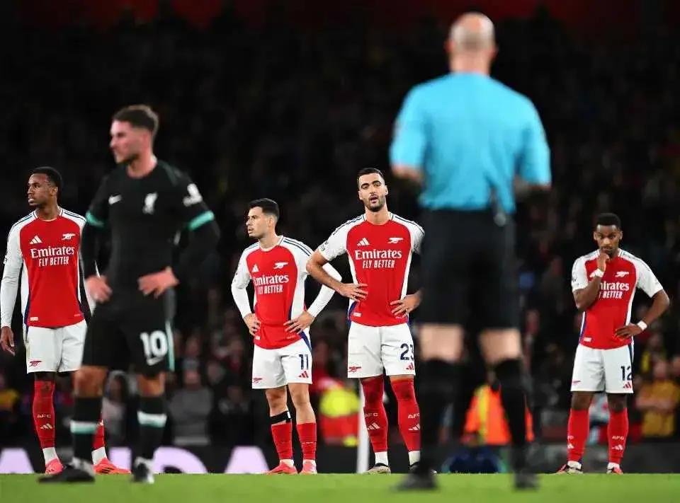 关于萨拉赫赛事官方发布关键助攻新规，阿森纳争议不断！的信息