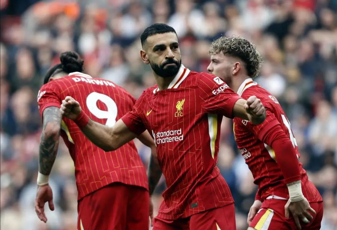 武磊刷新里程碑，利雅得新月季后赛力克曼联，晋级概率达82％(皇马力克曼联夺冠)